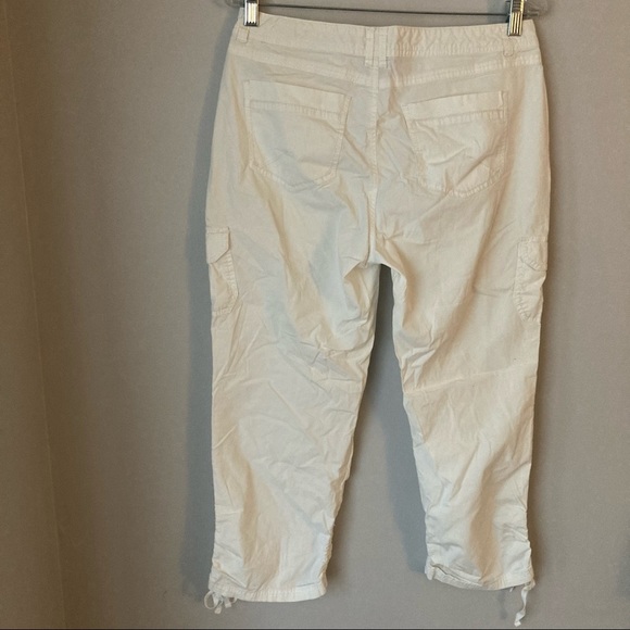 Gloria Vanderbilt Crop Cargo Pant - Picture 2 of 4